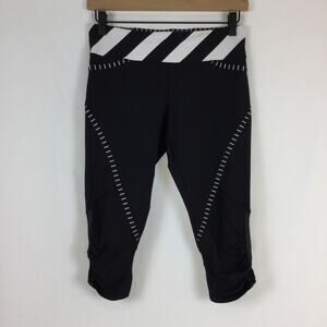 Lululemon Run: Pace Crop, size 6